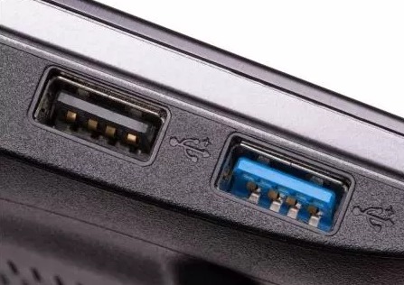 USB 2.0 USB 3.0 or 3.1